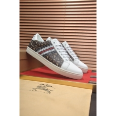 Burberry Sneakers